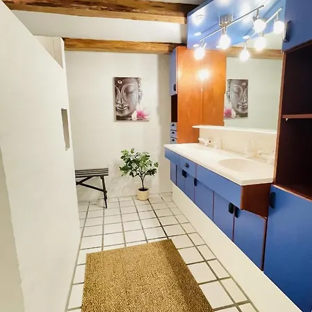 Πανσιόν Aday - Mansion Cozy Privat